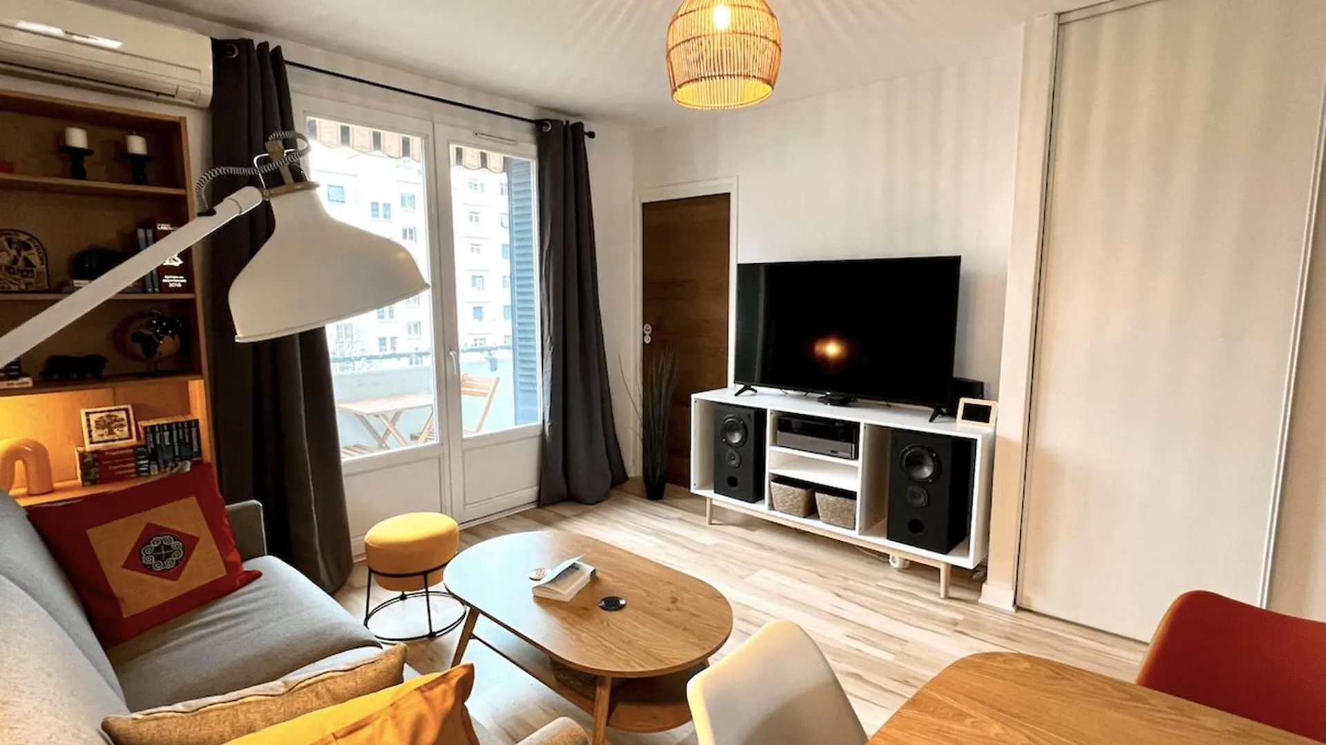 Charming T3 With Balcony In Lyon Monplaisir Apartamento